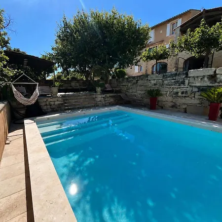 Les Coustelines Piscine Privee Et Jacuzzi Forcalquier