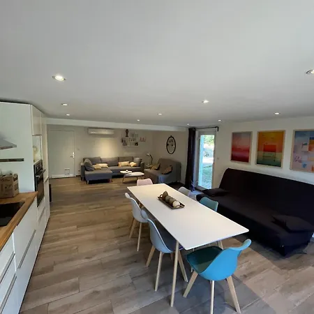 Les Coustelines Piscine Privee Et Jacuzzi